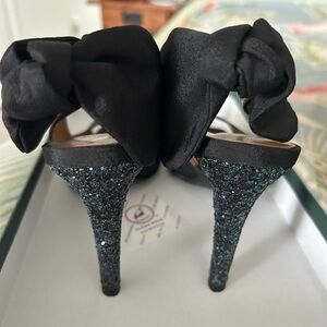 J Renee black dressy satin heels, size 8